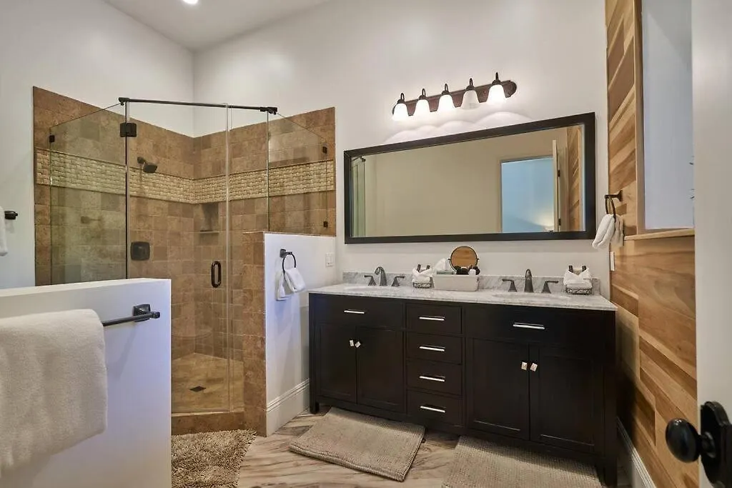 Estee Lauder - Luxury Movie Colony Villa Pool, Spa, Walk To Dt Palm Springs 0*,  United States